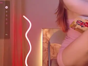 Chaturbate Watch Live Sex Cams of lindelicious