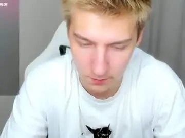 Chaturbate Nude Webcam of mrsexycum4u