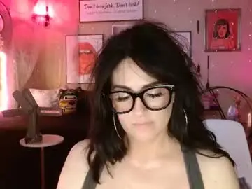 Chaturbate Best live sex cam show of milf_lacey