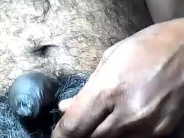 Chaturbate Live Sex Cam of pappi_rambo