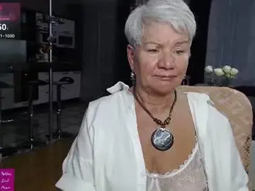 Chaturbate Live Sex Cam of roxana_brooks