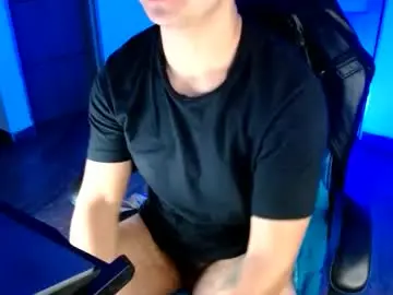 Chaturbate Live Sex Cam of yourfavorite_bigclit