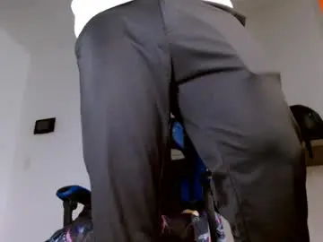 Chaturbate Live Sex of yourfavorite_bigclit