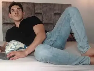 Chaturbate Nude Webcam of jonathancast08