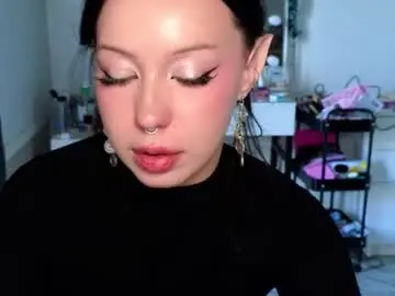 Chaturbate Adult Video Chat of moranagoddess