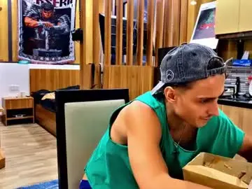 Chaturbate Free Porn Cam of orlando__bloom