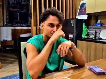 Chaturbate Adult Webcam of orlando__bloom