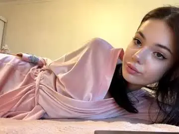 Chaturbate Live Sex Cam of maudieyuan