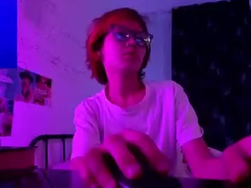 Chaturbate Adult Webcam of rainbowpony420