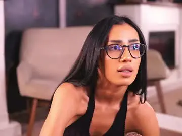 Chaturbate Best live sex cam show of chloeobrilx