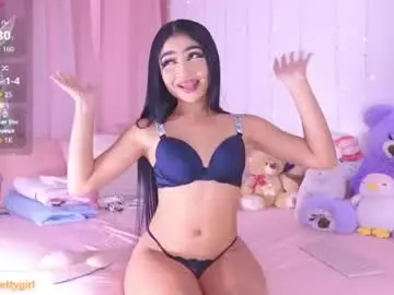 Chaturbate Free Porn Cam of hazelbabee_
