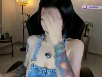 Chaturbate Best live sex cam show of laurasophya