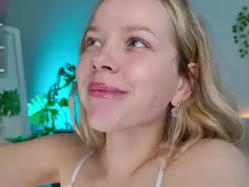 Chaturbate Private Sex Chat of milly_shy