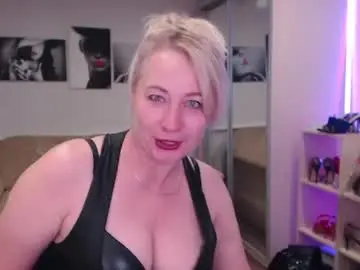 Chaturbate Live Porn of mistress_milfa