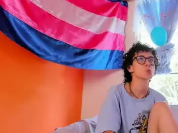 Chaturbate Live Sex Cam of nova_evan7