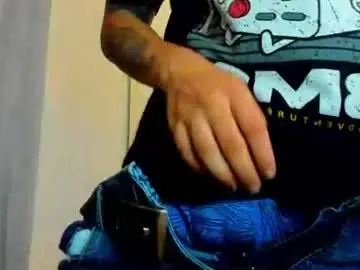 Chaturbate Live Sex Cam of dage_19