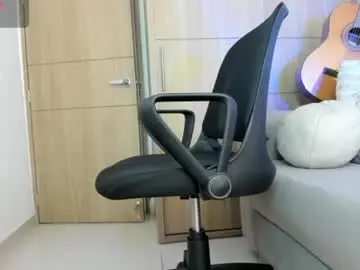 Chaturbate Live Sex Cam of legolas_15