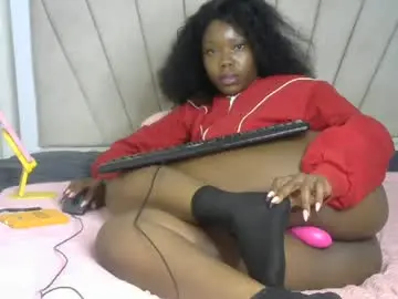 Chaturbate Free Porn Cam of lunar_chocolate000