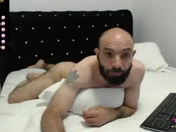 Chaturbate Best live sex cam show of raul27big