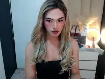 Chaturbate Live Sex Cam of yournaughtykendal