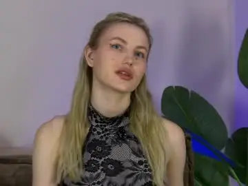 Chaturbate Best live sex cam show of yungtessa