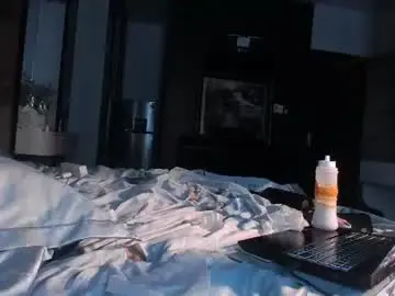 Chaturbate Live Porn of celine_rose