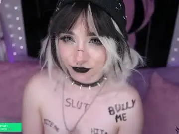 Chaturbate Adult Webcams of crimsonkitten