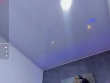 Chaturbate Live Sex Cam of emma_fox84
