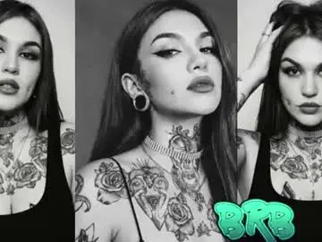 Chaturbate Adult Webcam of zooee_01