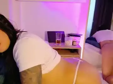 Chaturbate Watch Live Sex Cams of bellvet_