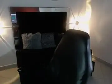 Chaturbate Watch Live Sex Cams of blakzen_