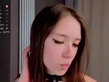 Chaturbate Best live sex cam show of tinyanie