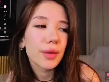 Chaturbate Free Live Porn of tinyanie