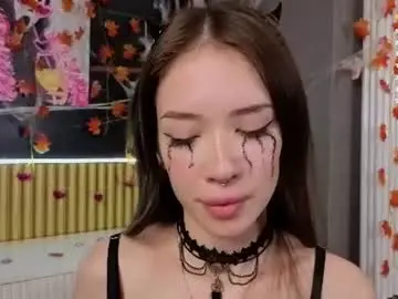 Chaturbate Free Porn Cam of tinyanie