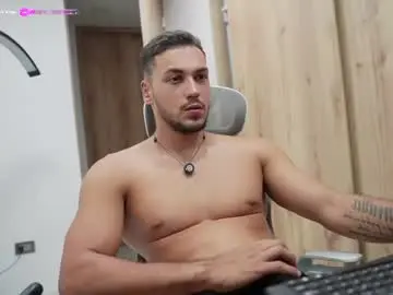 Chaturbate Best live sex cam show of andy_weld