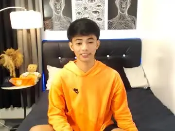 Chaturbate Live Sex Cam of boynextdoor4ux