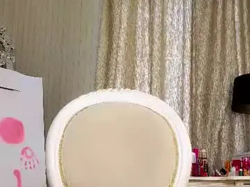 Chaturbate Live Sex Cam of cute_fox_girl