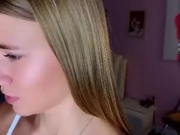 Chaturbate Live Sex Cam of cute_fox_girl