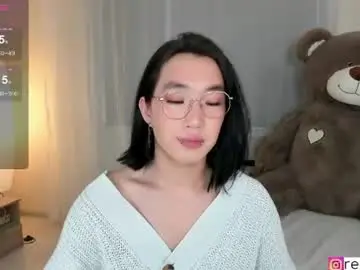Chaturbate Nude Webcam of ren_yoonn