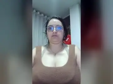Chaturbate Live Sex Cam of latinwishes