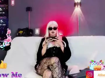 Chaturbate Nude Webcam of mix_carmilla