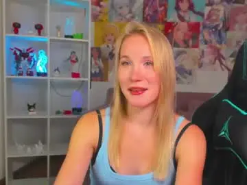 Chaturbate Adult Webcams of elaravoltage