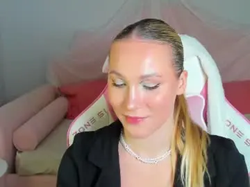 Chaturbate Sex Cam of elaravoltage
