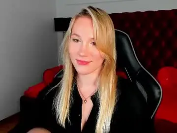 Chaturbate Best live sex cam show of elaravoltage