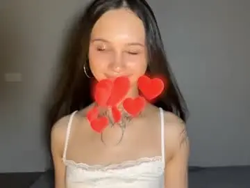 Chaturbate Nude Webcam of cecilystromain
