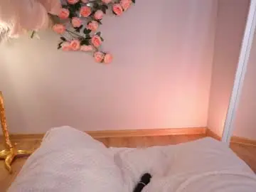 Chaturbate Live Sex Cam of lexy_exe