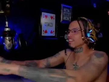 Chaturbate Live Porn of lilray99