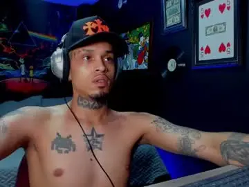 Chaturbate Sex Chat of lilray99
