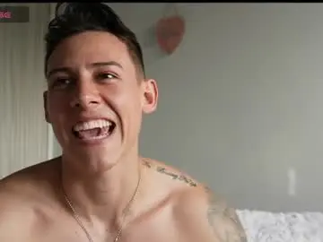 Chaturbate Live Sex Cam of muscle_king_cum