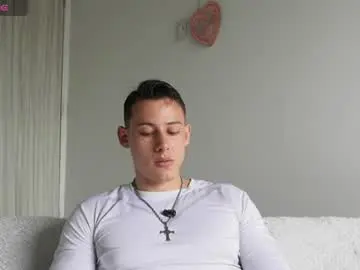 Chaturbate Free Live Porn of muscle_king_cum